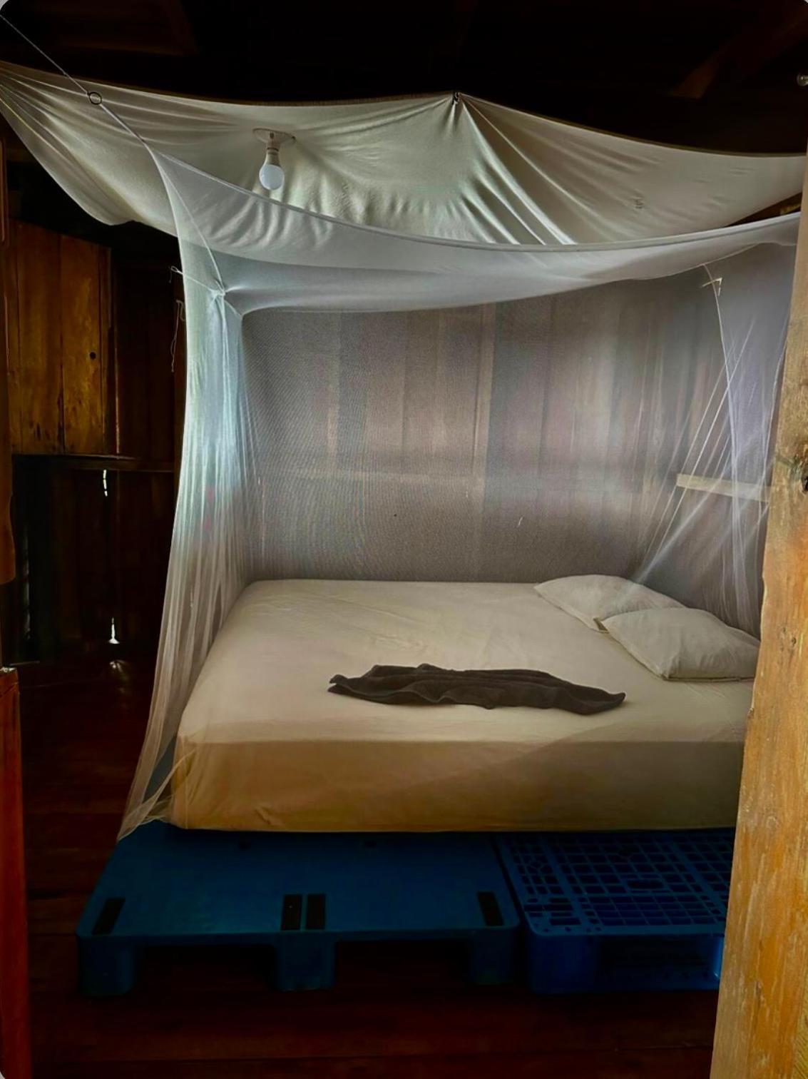 Beach House Drakes Bay Екстериор снимка